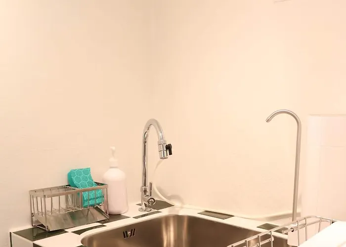Apartment House 33